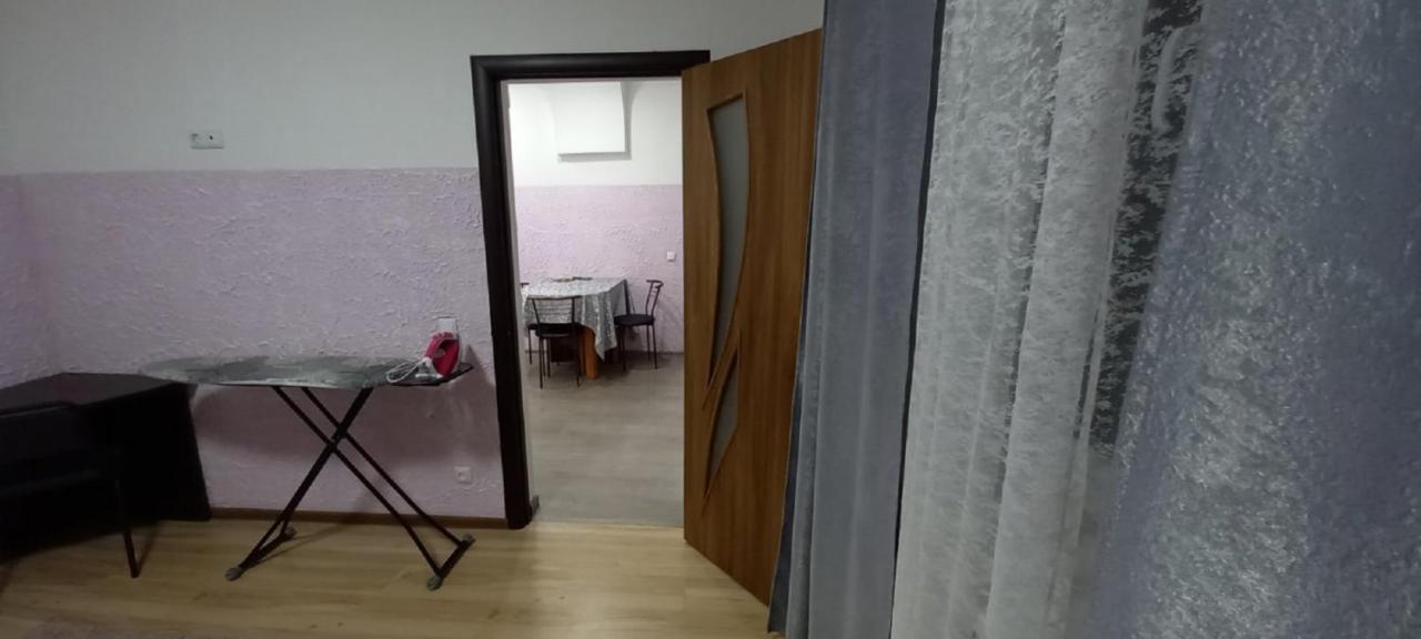 в гостьовому будинку 1-кімнатні та 2-кімнатні Apartment Mukatschewo