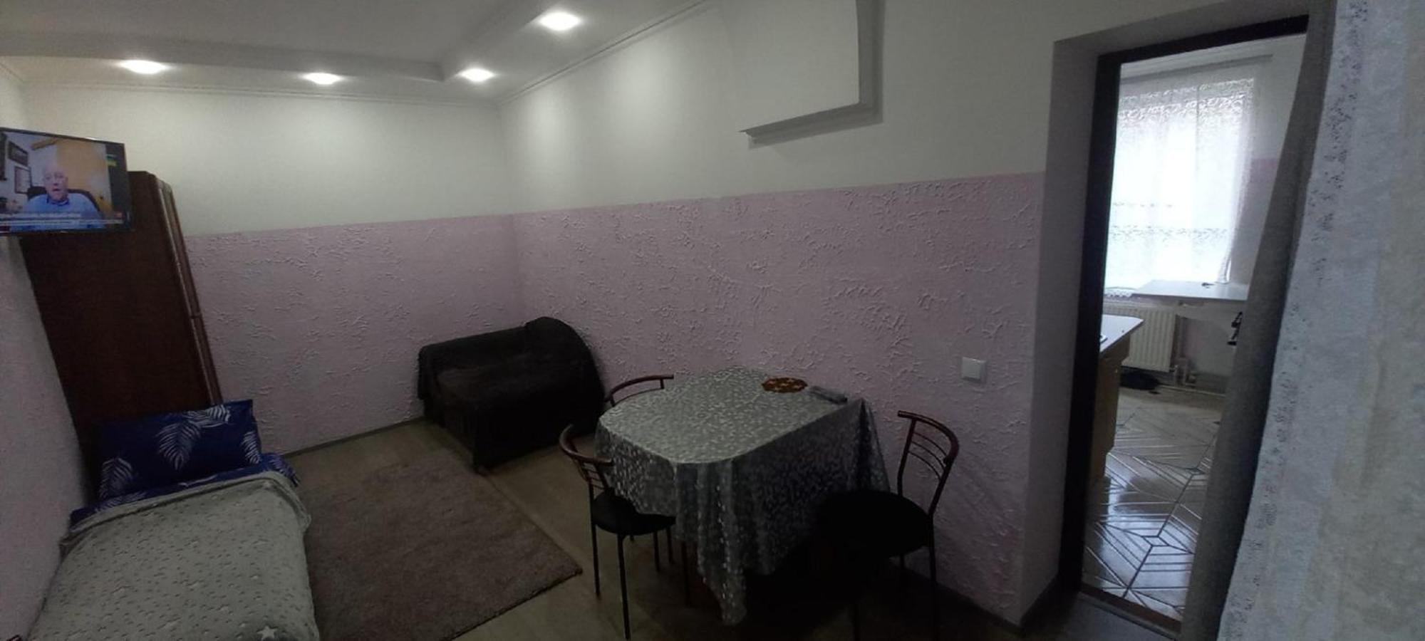 в гостьовому будинку 1-кімнатні та 2-кімнатні Apartment *